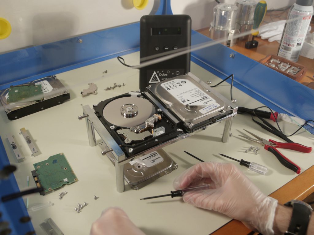 Tools for Data Recovery Lab